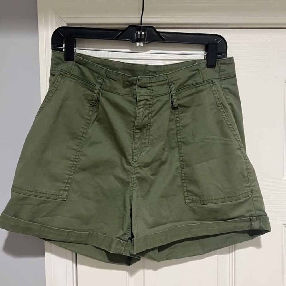 Vanilla Star Olive Green Pleated HIgh Waist Cotton Shorts Sz Junior 11/Misses 8